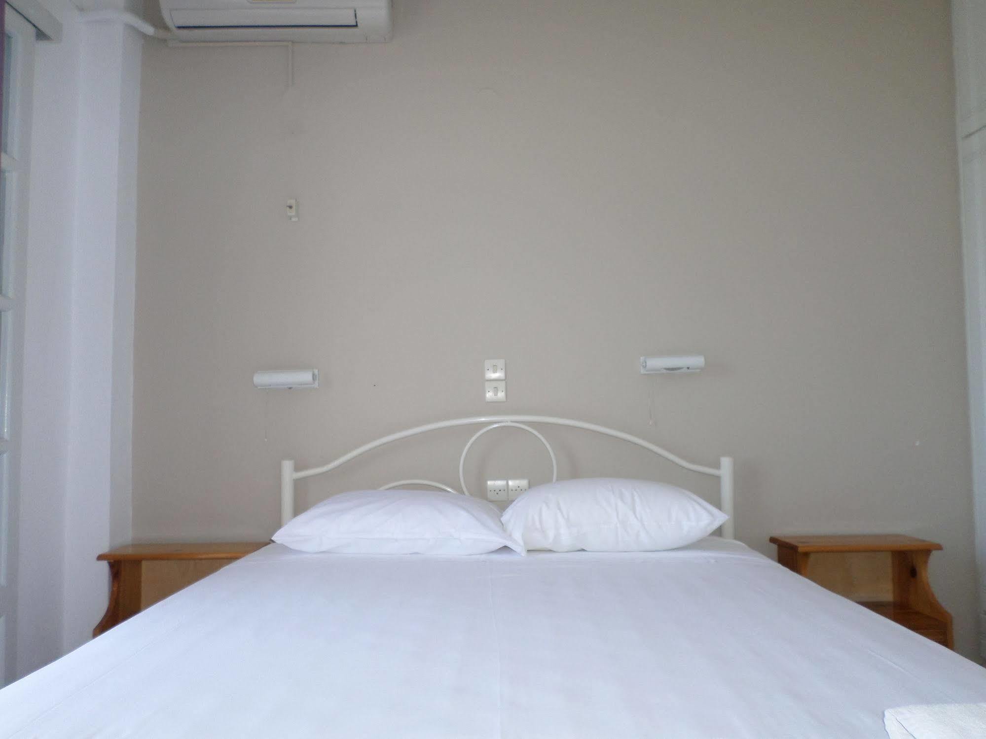 Rising Sun Apartments & Studios 바니체스 외부 사진